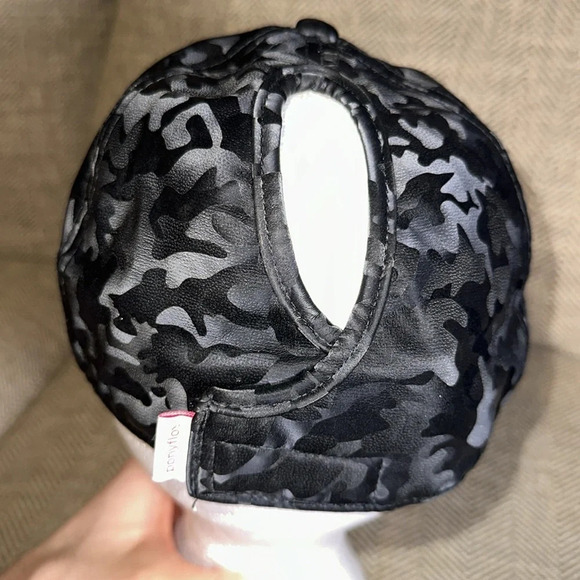 Ponyflo Leopard Women’s Cap/Hat adjustable/velcro/black/polyester - Picture 8 of 10